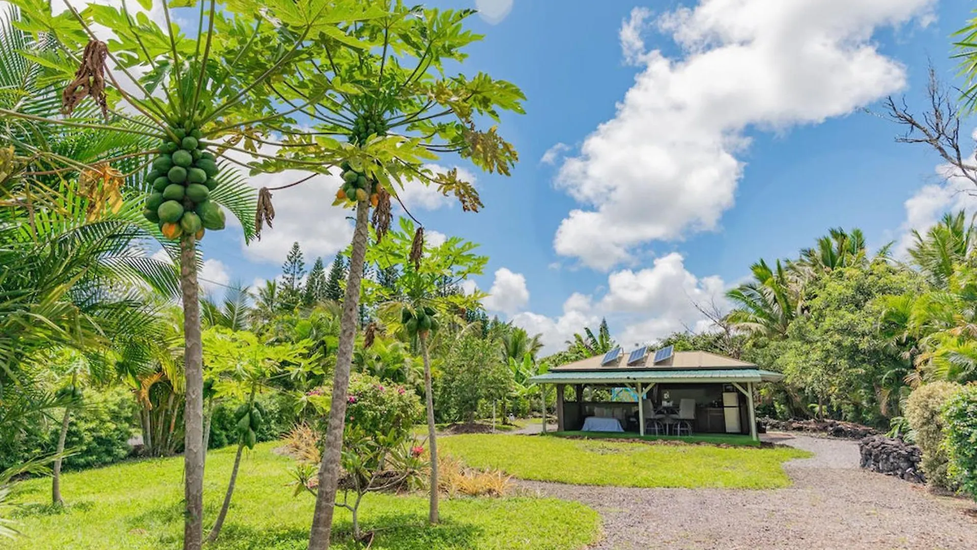 Hotel Glamping Garden Getaway Pahoa USA
